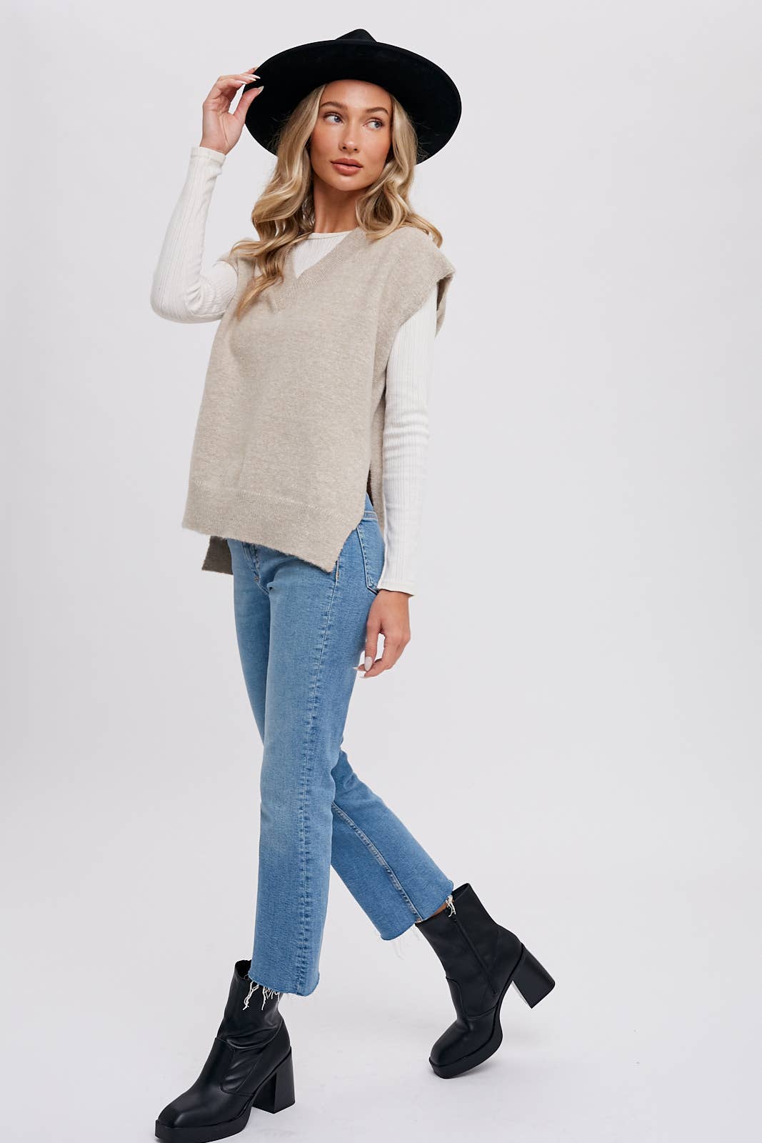 SALE! OVERSIZED KNIT VEST